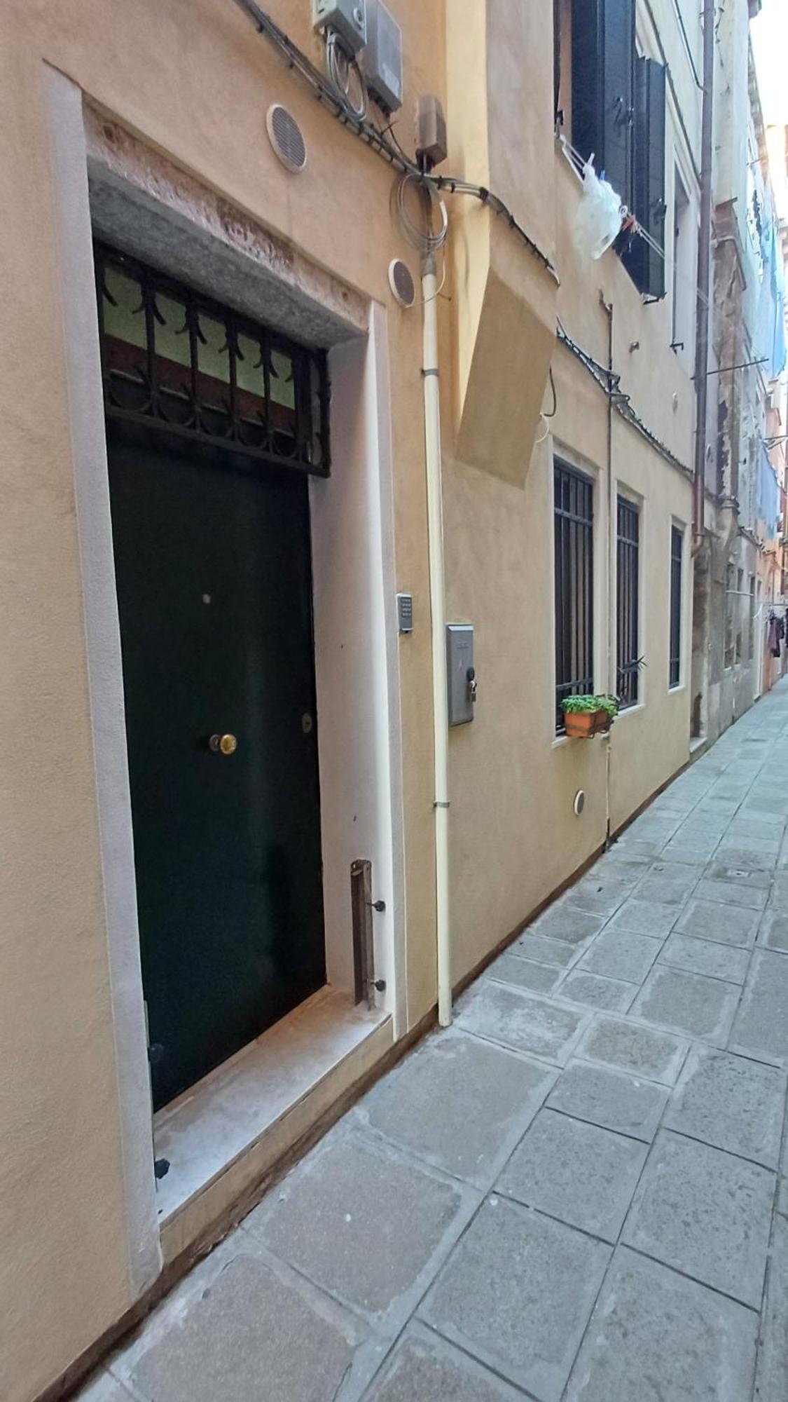 La Dolce Venezia Guesthouse Veneza Exterior foto